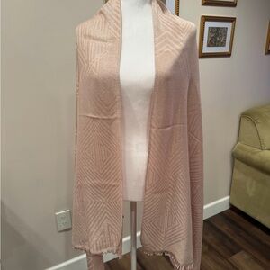 Elegant Pink Geometric Glitter Pattern Shawl